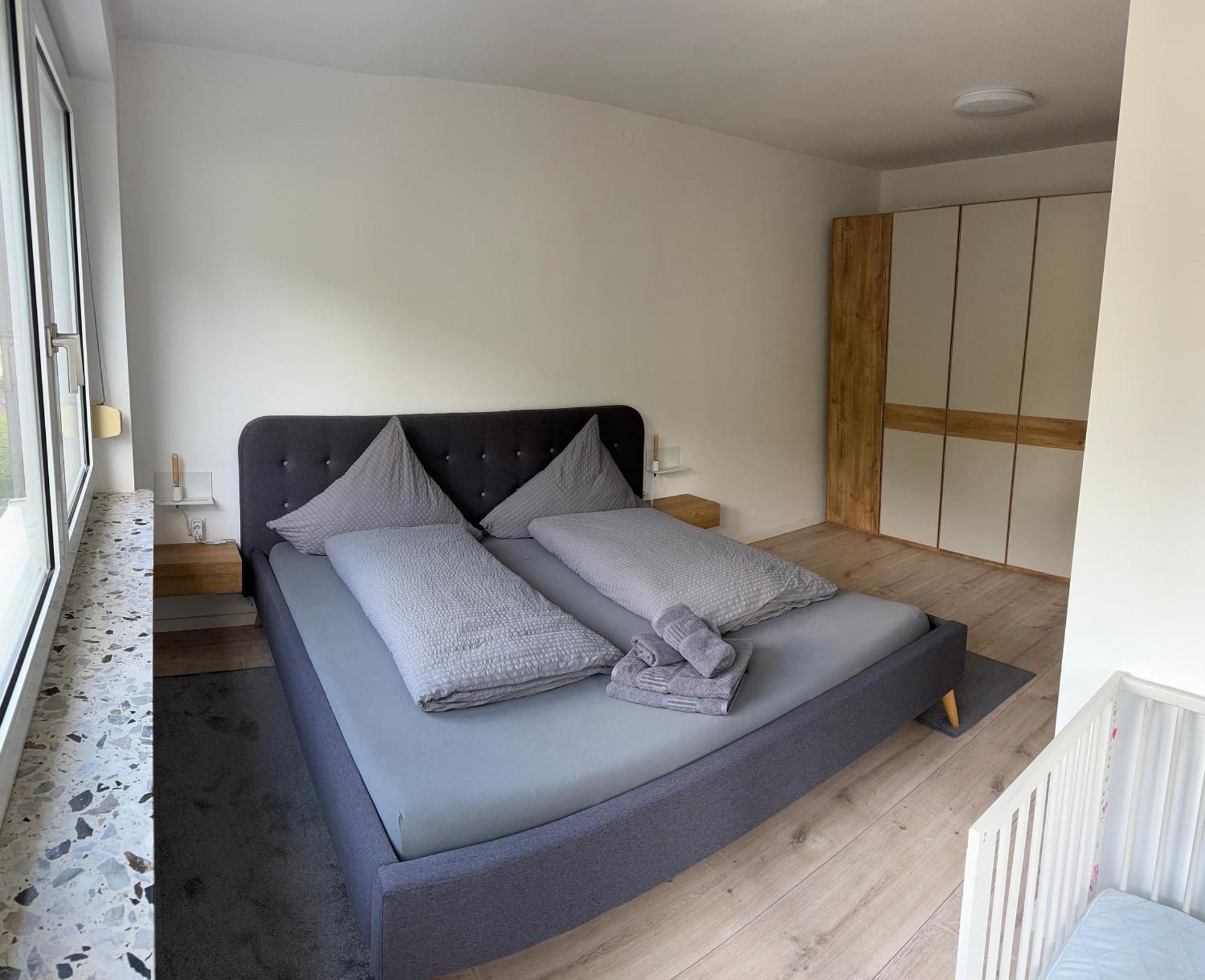 Ferienwohnung "Sorgenfrei" In Coburg ! - Im Eg Mit Privatparkplatz & Balkon Экстерьер фото