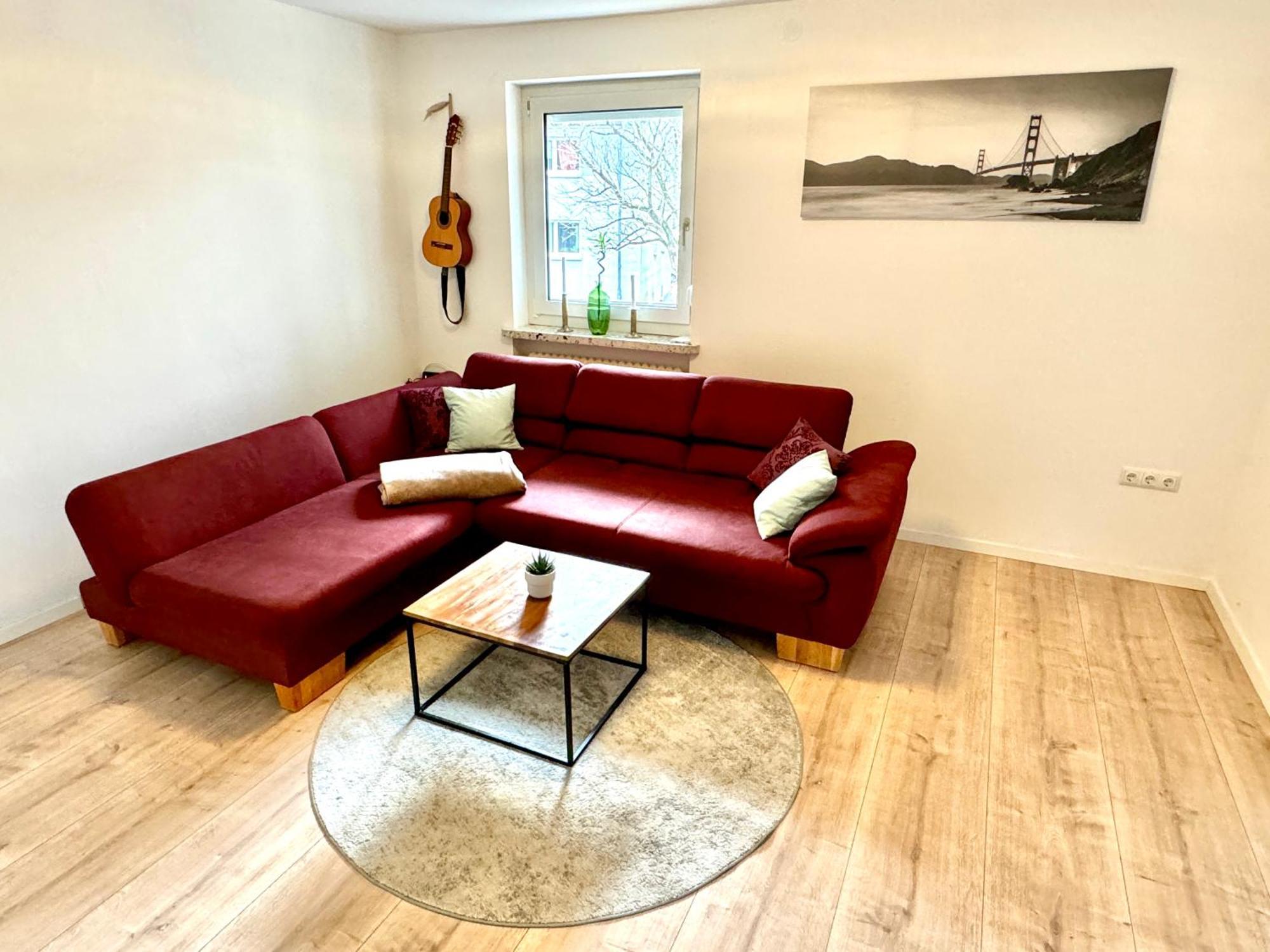 Ferienwohnung "Sorgenfrei" In Coburg ! - Im Eg Mit Privatparkplatz & Balkon Экстерьер фото